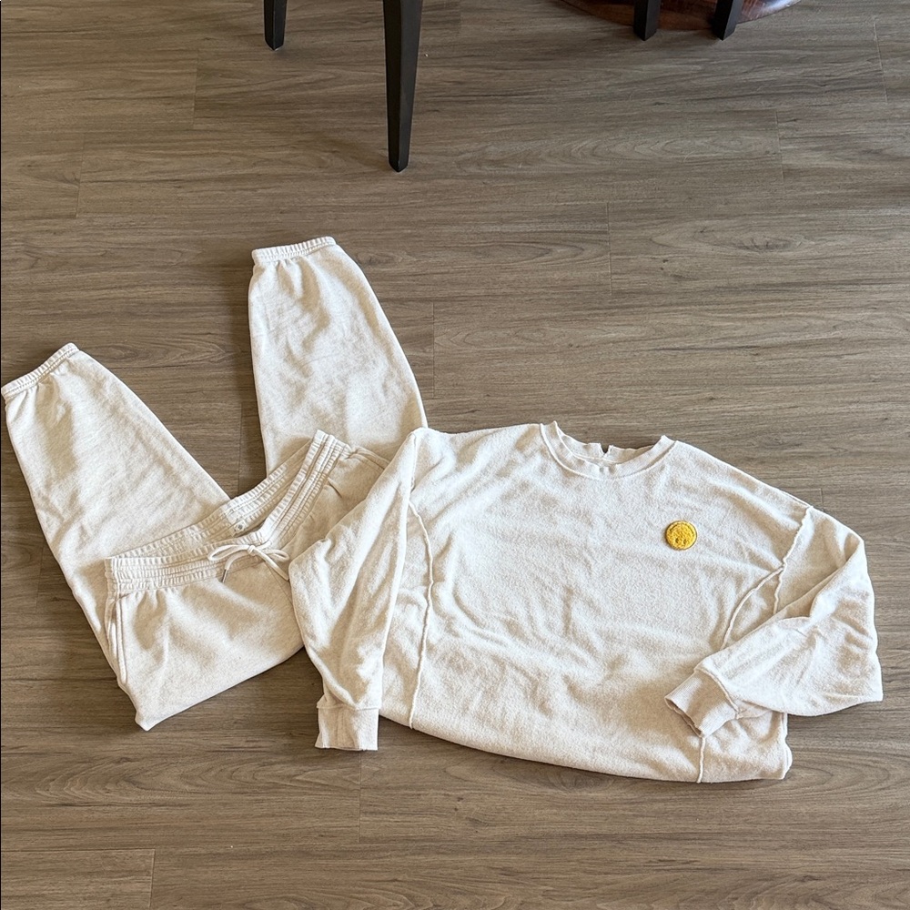 Aerie The Chill Cozy Crew and Jogger Set
